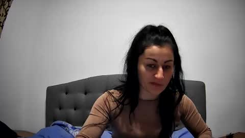 Mikyloveu online show from 12.10.24