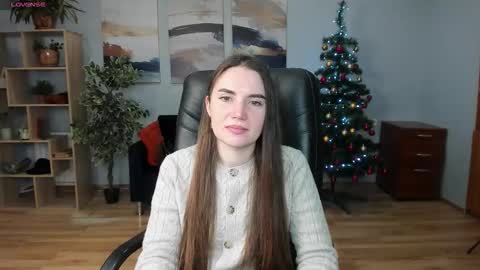 Mila Cartery online show from 12.22.25