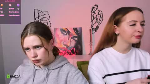 Snapshot of mila_glow chatting on 10.17.25 mila_glow online show from 10.17.25