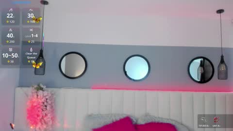 Snapshot of mila_hank chatting on 09.16.25 mila_hank online show from 09.16.25