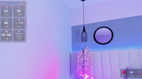 Snapshot of mila_hank chatting on 10.08.25 mila_hank online show from 10.08.25