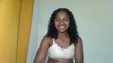 mila_lunah online show from 04.05.26