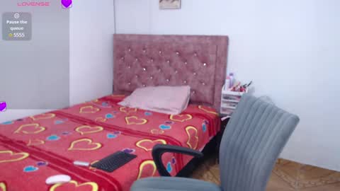 Snapshot of mila_morgan_ chatting on 02.18.25 Mila Morgan online show from 02.18.25