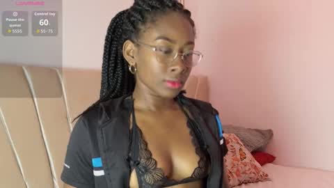 Snapshot of mila_n_max chatting on 10.24.25 Mila Max online show from 10.24.25