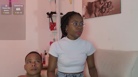 Snapshot of mila_n_max chatting on 11.01.25 Mila Max online show from 11.01.25