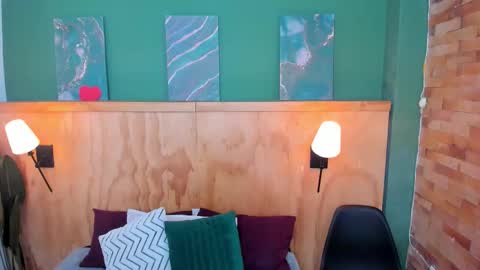 Mila and samy online show from 12.02.25