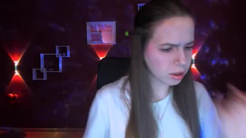 Snapshot of mila_sun__ chatting on 02.25.26 mila_sun__ online show from 02.25.26