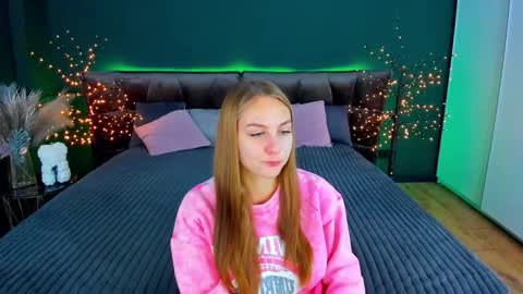 Milla online show from 11.15.25