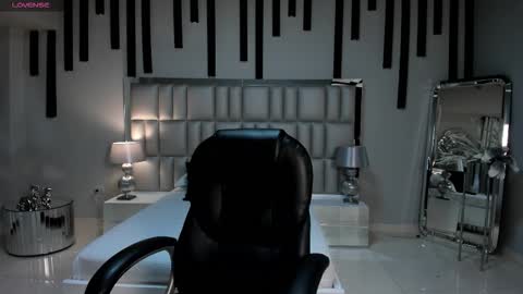 Mila online show from 02.17.26