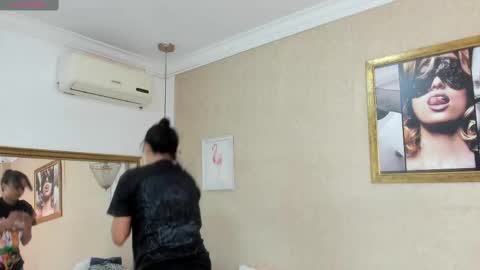 miladiosa online show from 09.12.25