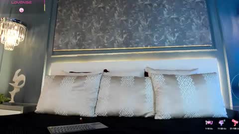    online show from 09.16.25