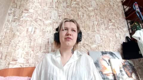 Snapshot of milagroburkhardt chatting on 03.28.26 Chloe online show from 03.28.26