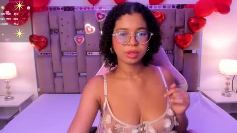 Snapshot of milahall__ chatting on 02.24.25 Milenna online show from 02.24.25