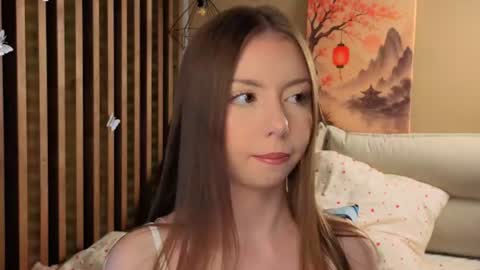 Snapshot of milaice chatting on 06.27.26 Mila online show from 06.27.26