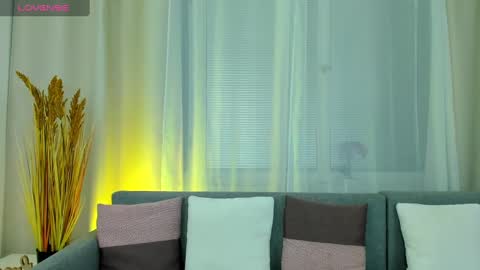 Mila online show from 02.25.25