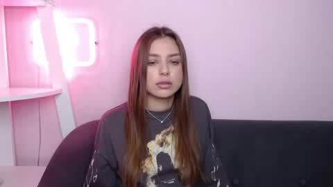 milanaangelas online show from 03.20.26