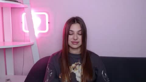 milanaangelas online show from 03.28.26