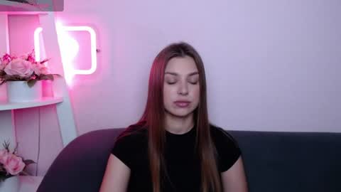 milanaangelas online show from 06.14.26