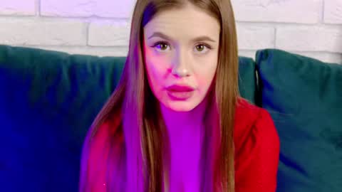 MilanaBalmain online show from 02.05.25