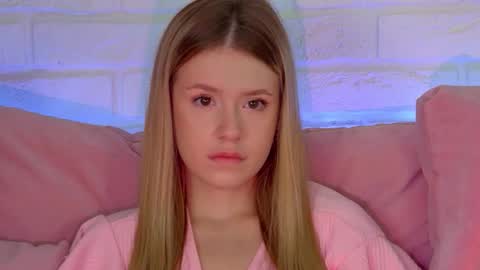 MilanaBalmain online show from 09.27.25