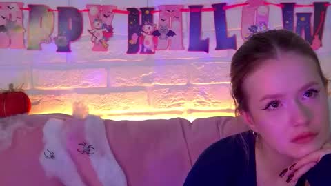 MilanaBalmain online show from 11.01.25