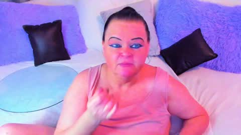 Lana online show from 02.02.25