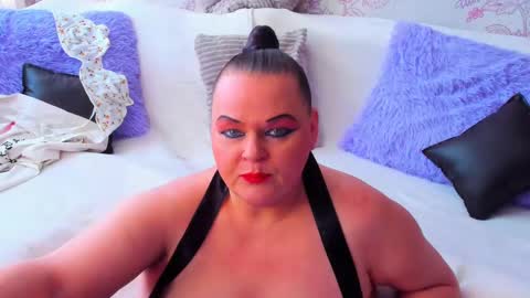 Lana online show from 02.19.25