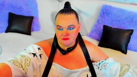 Lana online show from 02.19.25