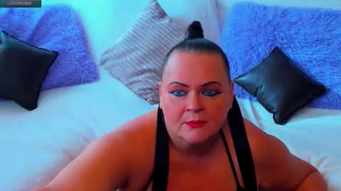 Lana online show from 09.10.25