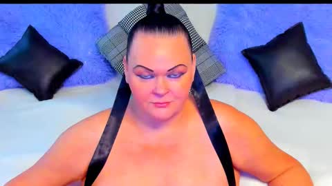 Lana online show from 11.05.25