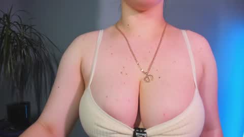 Snapshot of milanabrittt chatting on 07.02.26 Milana online show from 07.02.26
