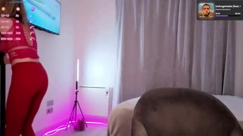 Milana online show from 11.25.25