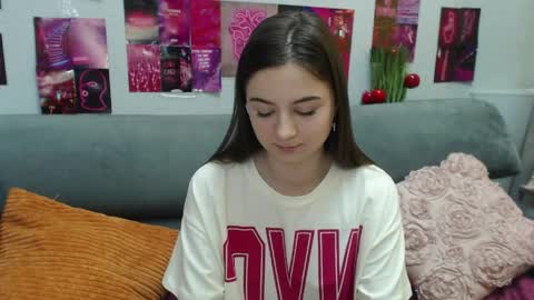 milanaroz online show from 05.22.26