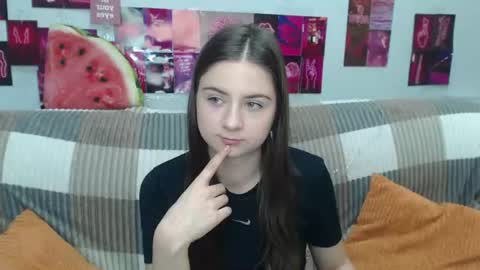 milanaroz online show from 07.02.26