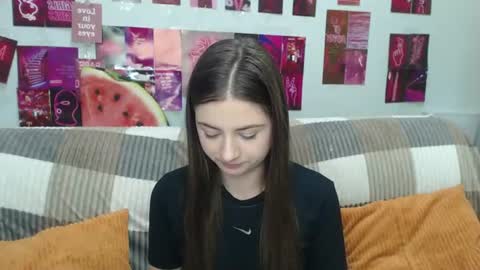 milanaroz online show from 07.05.26