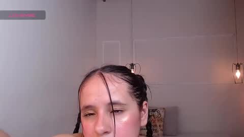 Mila Rose online show from 02.23.25