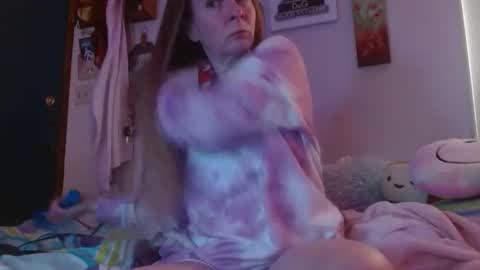 Mila online show from 03.18.26