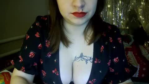 Milaxcute online show from 12.20.25