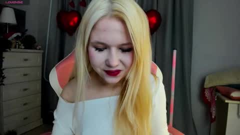 Mia online show from 02.15.26