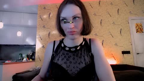 Milena Hardy online show from 12.08.24