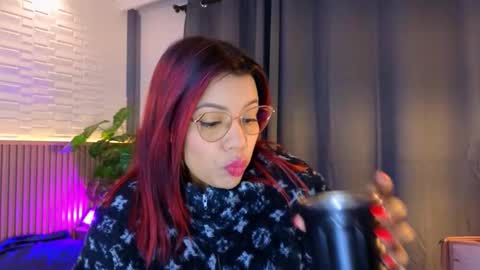 milena_lawson online show from 11.04.25
