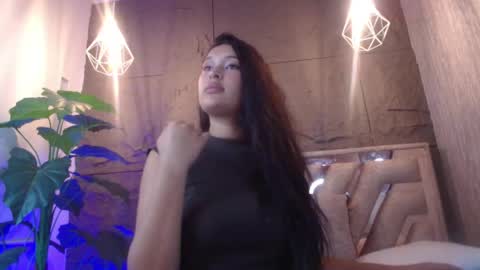 Milenka   online show from 05.13.26