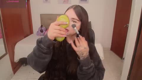 Miley online show from 02.18.26