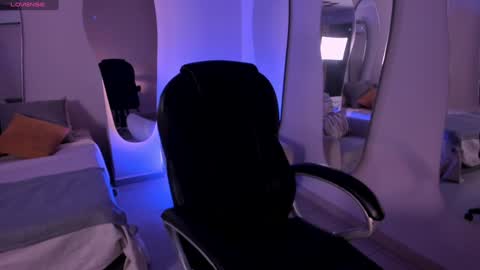 Miley Cruz  IG miley model23 online show from 12.13.24