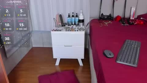 MILEY  online show from 01.09.26