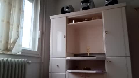 milf44milf online show from 11.28.25