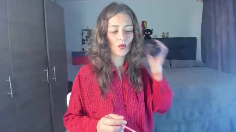 Snapshot of milf_darling chatting on 03.13.26 Victoria online show from 03.13.26