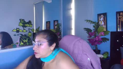 milf latinn online show from 10.16.25