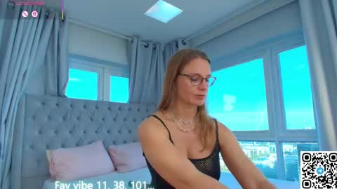 Snapshot of milf_tea chatting on 05.24.26 Thea NONUDE in public GMT2 Mon 3-9 AM Wed 3-9 AM Thur 3-9 AM Fri 3-9 AM Sun 3-9 AM. online show from 05.24.26