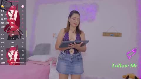 Aura  online show from 11.28.25